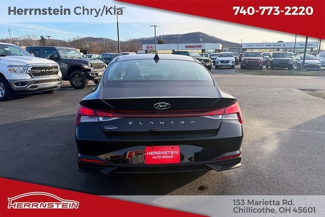 2023 Hyundai Elantra SEL