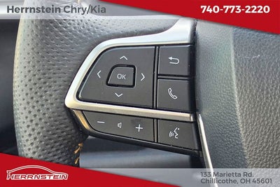 2025 Toyota Sienna Woodland Edition