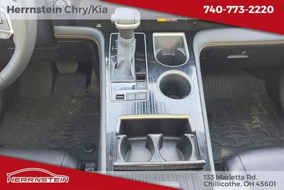 2025 Toyota Sienna Woodland Edition