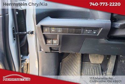 2025 Toyota Sienna Woodland Edition