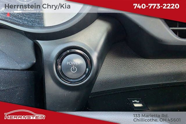 2025 Toyota Sienna Woodland Edition