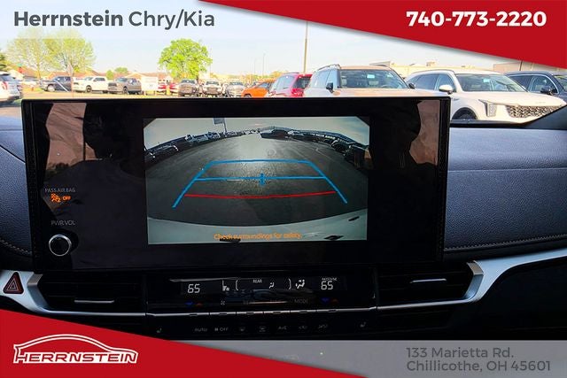 2025 Toyota Sienna Woodland Edition