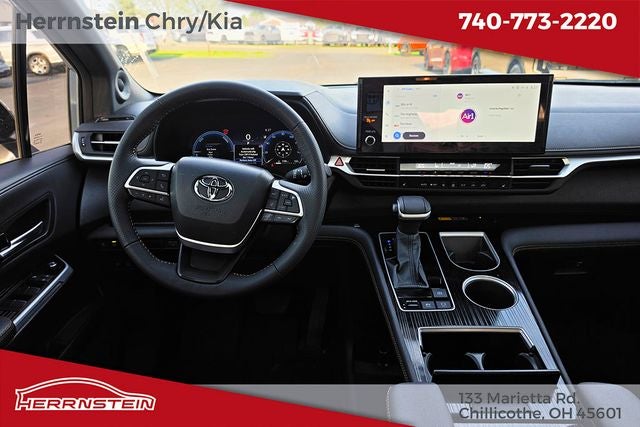 2025 Toyota Sienna Woodland Edition