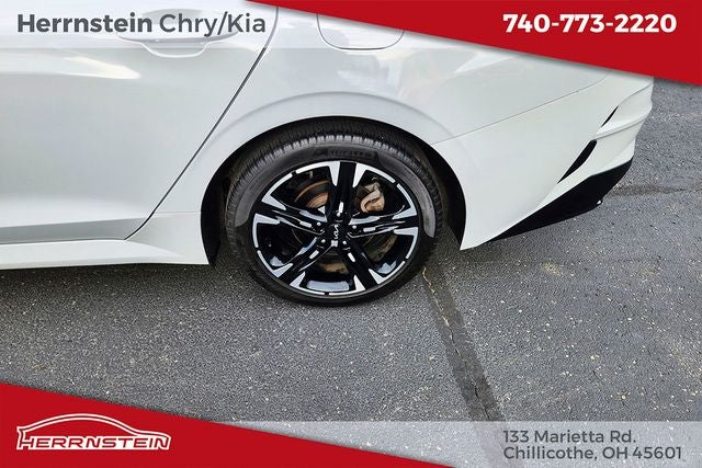 2023 Kia K5 GT-Line
