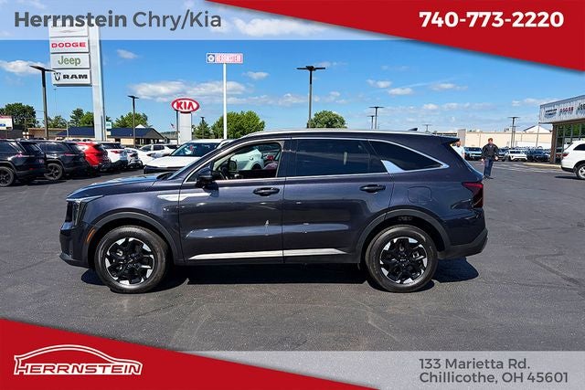 2025 Kia Sorento S
