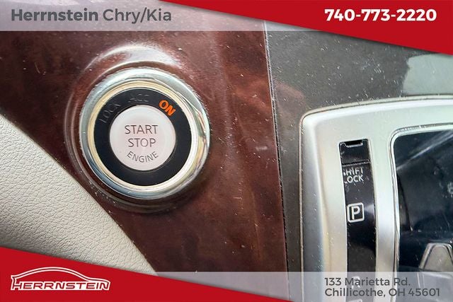 2015 Nissan Quest SV