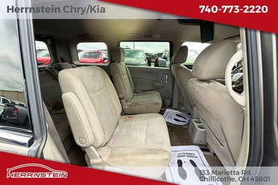 2015 Nissan Quest SV