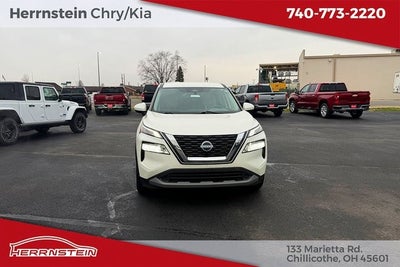 2023 Nissan Rogue SV FWD