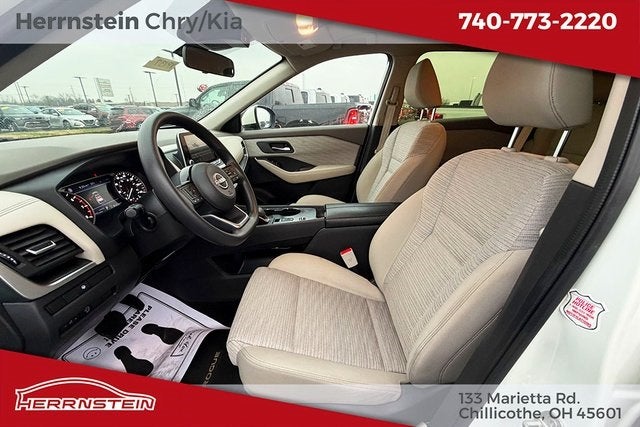 2023 Nissan Rogue SV FWD