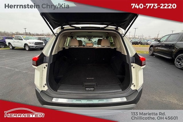 2023 Nissan Rogue SV FWD