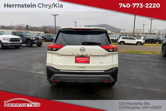 2023 Nissan Rogue SV FWD