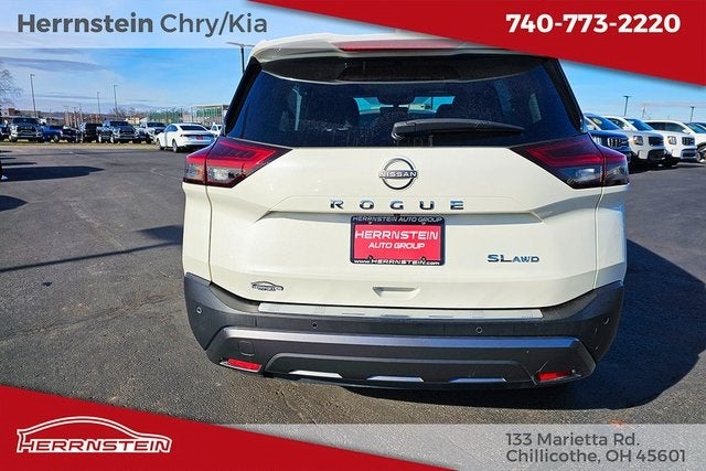2023 Nissan Rogue SL Intelligent AWD