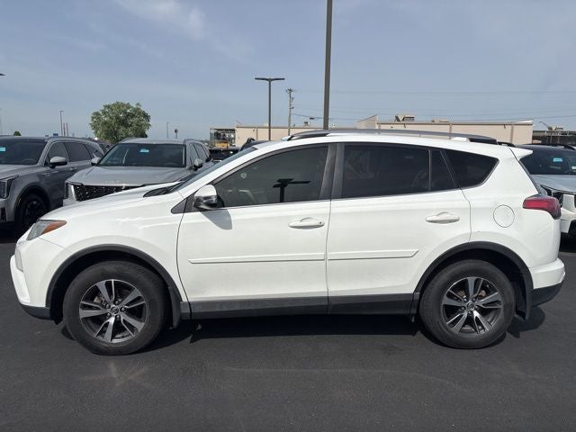 2017 Toyota RAV4 XLE