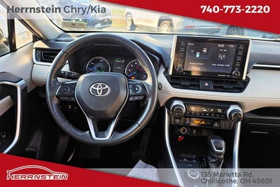2021 Toyota RAV4 Hybrid XLE