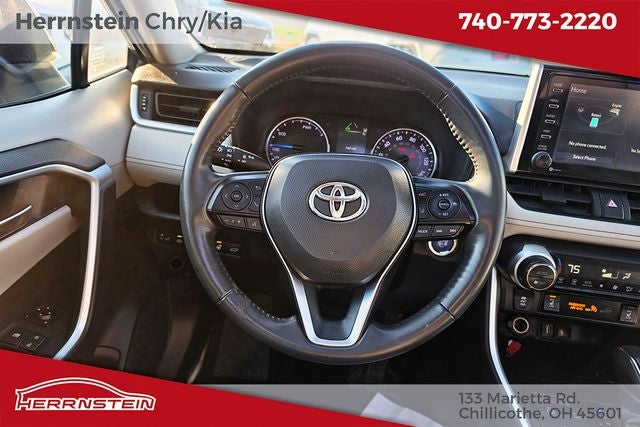 2021 Toyota RAV4 Hybrid XLE