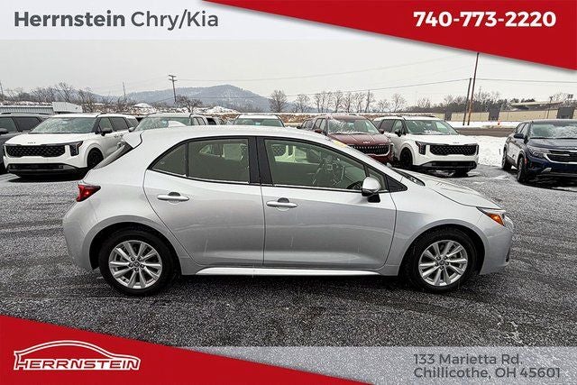 2024 Toyota Corolla Hatchback SE