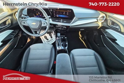 2024 Chevrolet Trax FWD LT