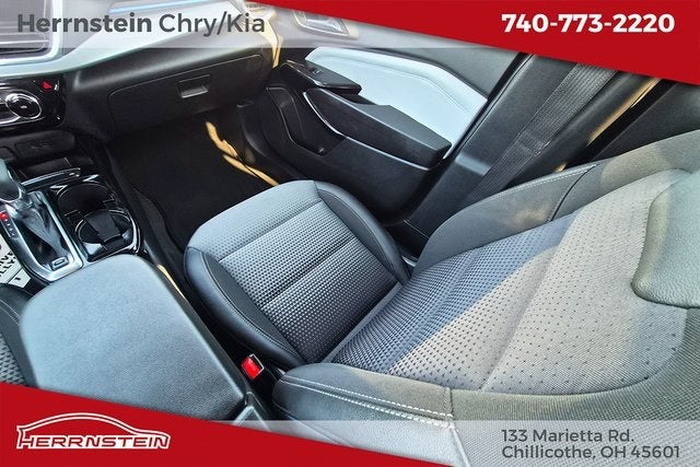 2024 Chevrolet Trax FWD LT