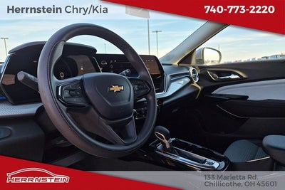 2024 Chevrolet Trax FWD LT