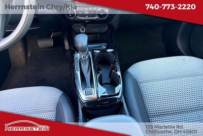 2025 Chevrolet Trax FWD LT
