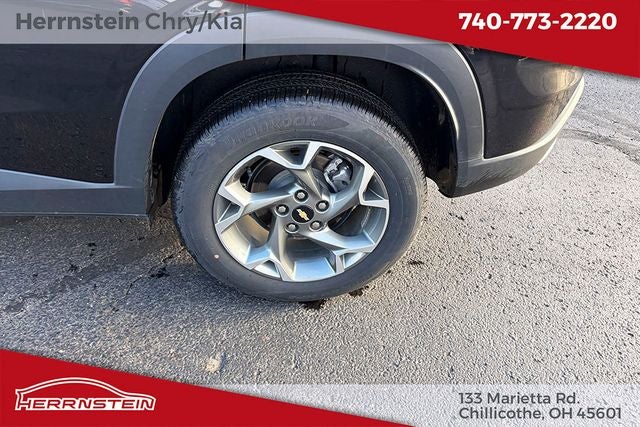 2025 Chevrolet Trax FWD LT