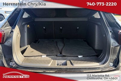 2025 Chevrolet Trax FWD LT