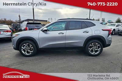 2025 Chevrolet Trax FWD LT