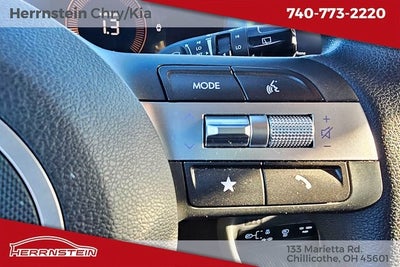 2025 Hyundai Kona SE