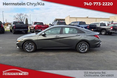 2024 Hyundai Elantra SEL