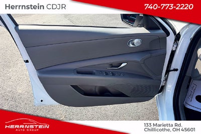 2024 Hyundai Elantra SEL