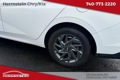 2024 Hyundai Elantra SEL