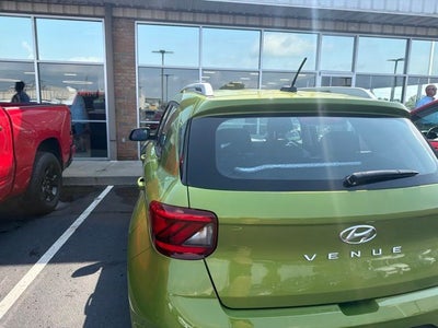 2024 Hyundai Venue SEL