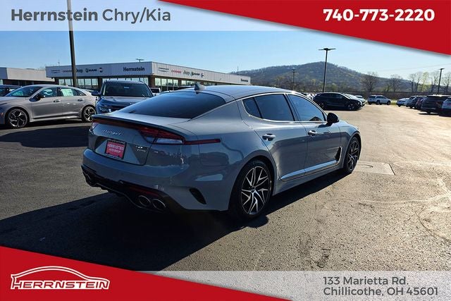 2022 Kia Stinger GT-Line
