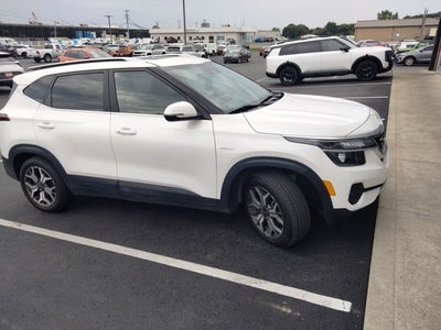 2023 Kia Seltos EX
