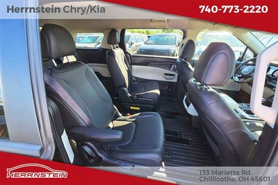 2024 Kia Carnival MPV LX Seat Package