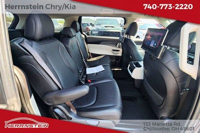 2024 Kia Carnival MPV LX Seat Package