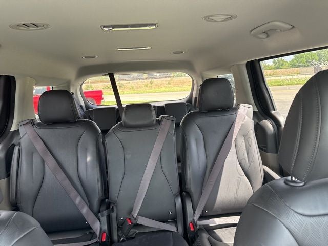 2025 Kia Carnival MPV LXS