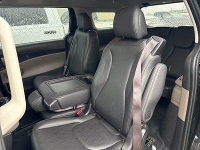 2025 Kia Carnival MPV LXS