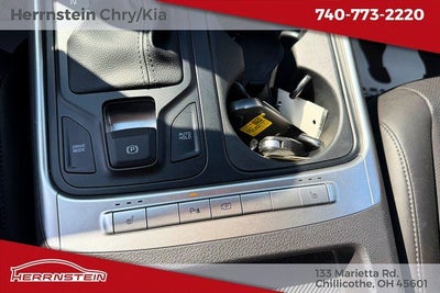 2025 Kia Carnival MPV LXS
