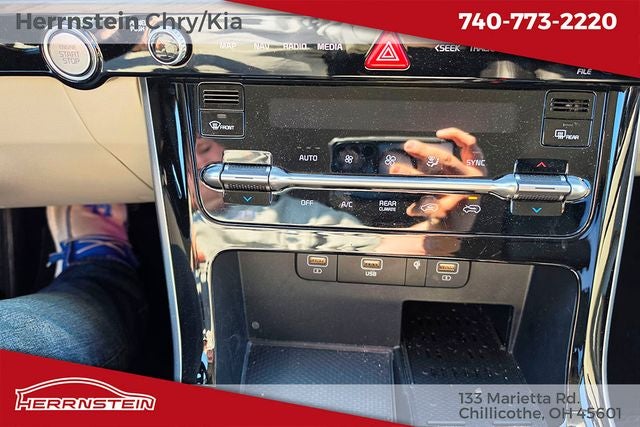 2024 Kia Carnival MPV SX