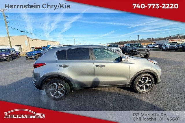 2022 Kia Sportage LX