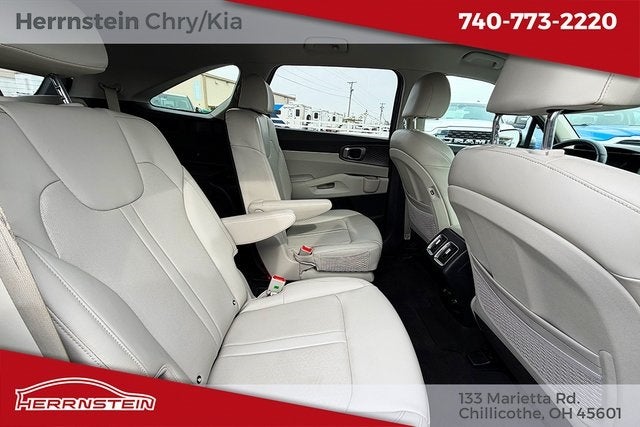 2023 Kia Sorento Hybrid EX