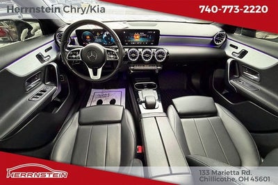 2022 Mercedes-Benz A 220 4MATIC®