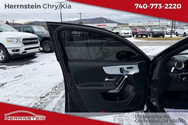 2022 Mercedes-Benz A 220 4MATIC®