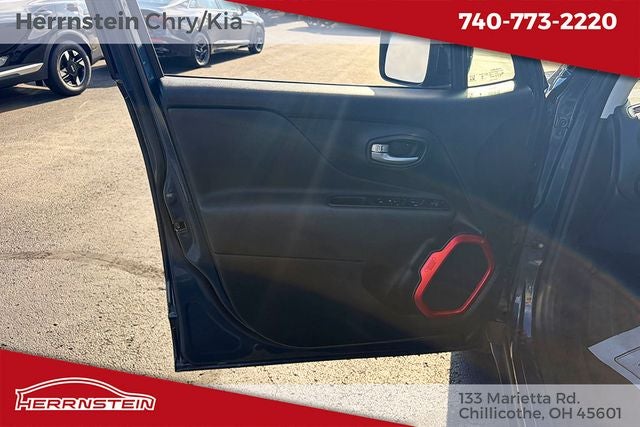 2023 Jeep Renegade Trailhawk 4x4